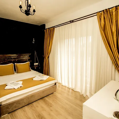 Sandal - Adult Only Hotel