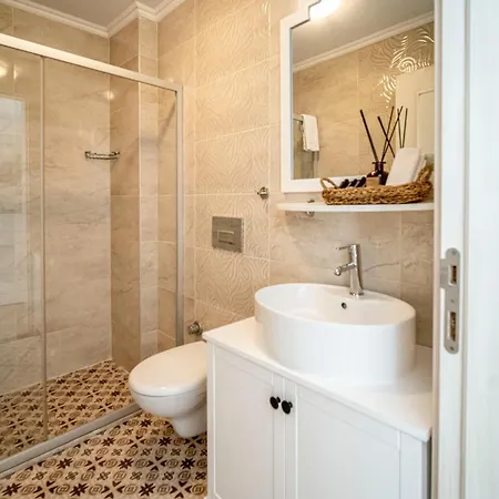 Sandal - Adult Only 2* Alaçatı