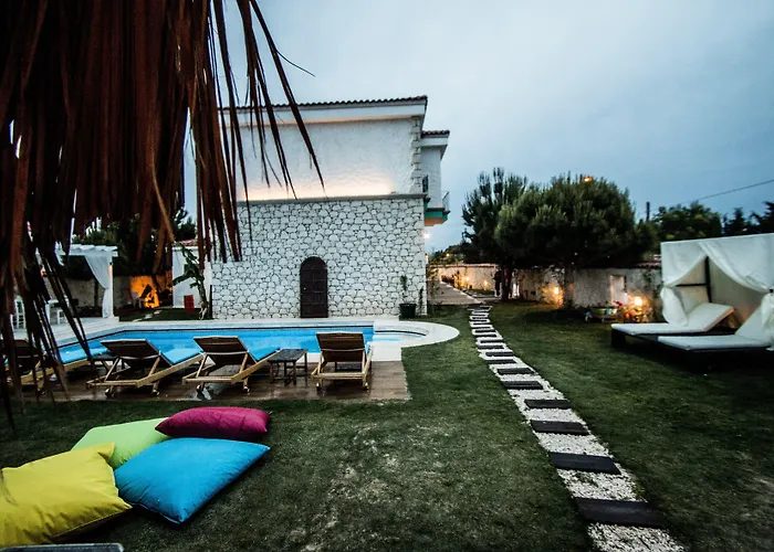 Sandal - Adult Only 2* Alaçatı